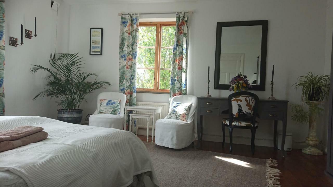 Garden Mellan Slotten Svarte Экстерьер фото