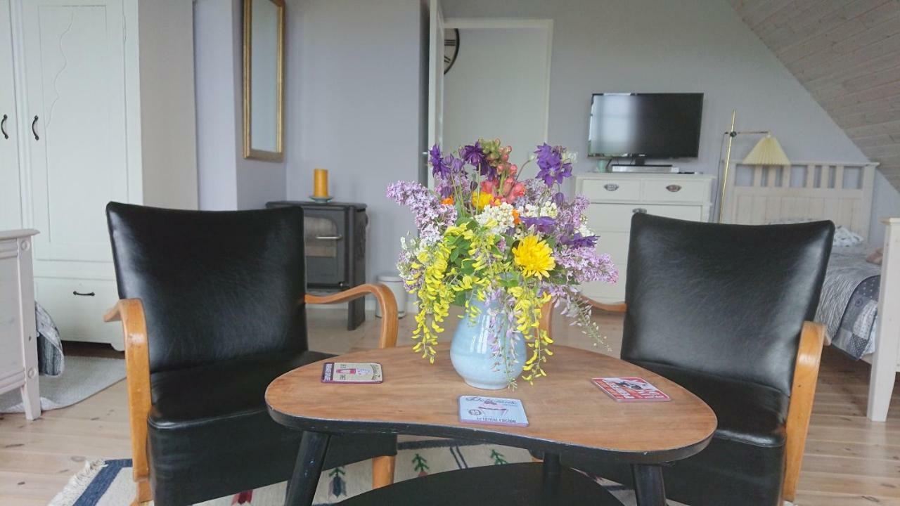 Garden Mellan Slotten Svarte Экстерьер фото