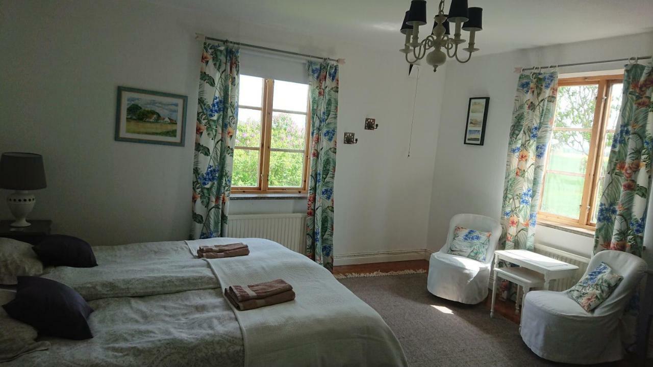 Garden Mellan Slotten Svarte Экстерьер фото